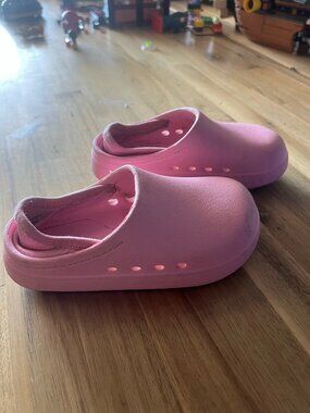 CAT & JACK GIRLS SHOES